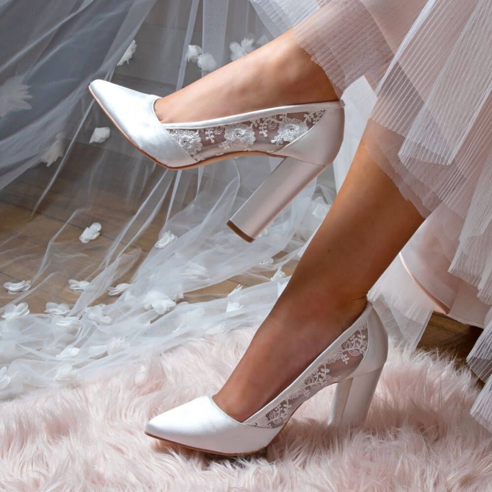 White Bridal Shoes Pointed Toe Satin and Lace Splicing Pumps Heels Nicepairs