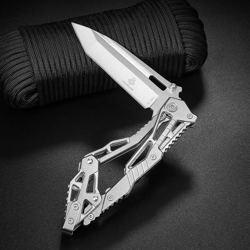 High-hardness, sharp fruit knife with wire drawing function