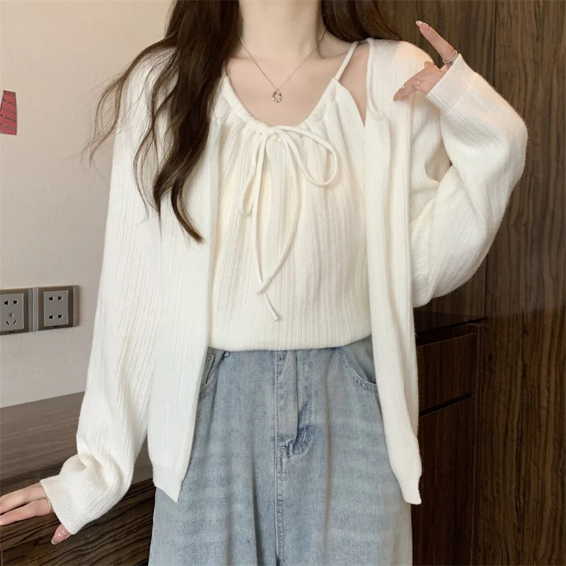 Ueong Design Sense Knitted Cardigan Women's Loose New Temperament Solid Color Cardigan Vest Suspenders Two-Piece Set