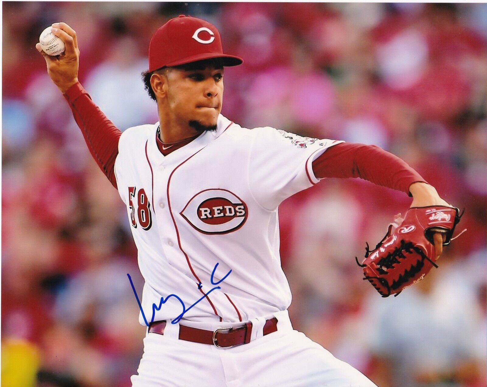 LUIS CASTILLO CINCINNATI REDS ACTION SIGNED 8x10