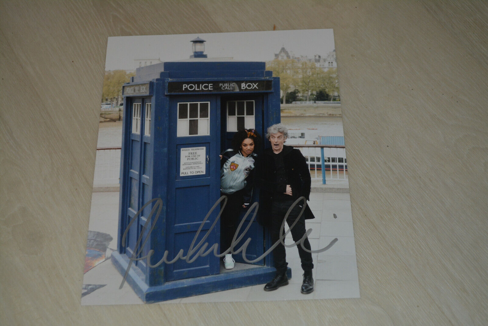 PEARL MACKIE signed autograph In Person 8x10 (20x25 cm) DOCTOR WHO
