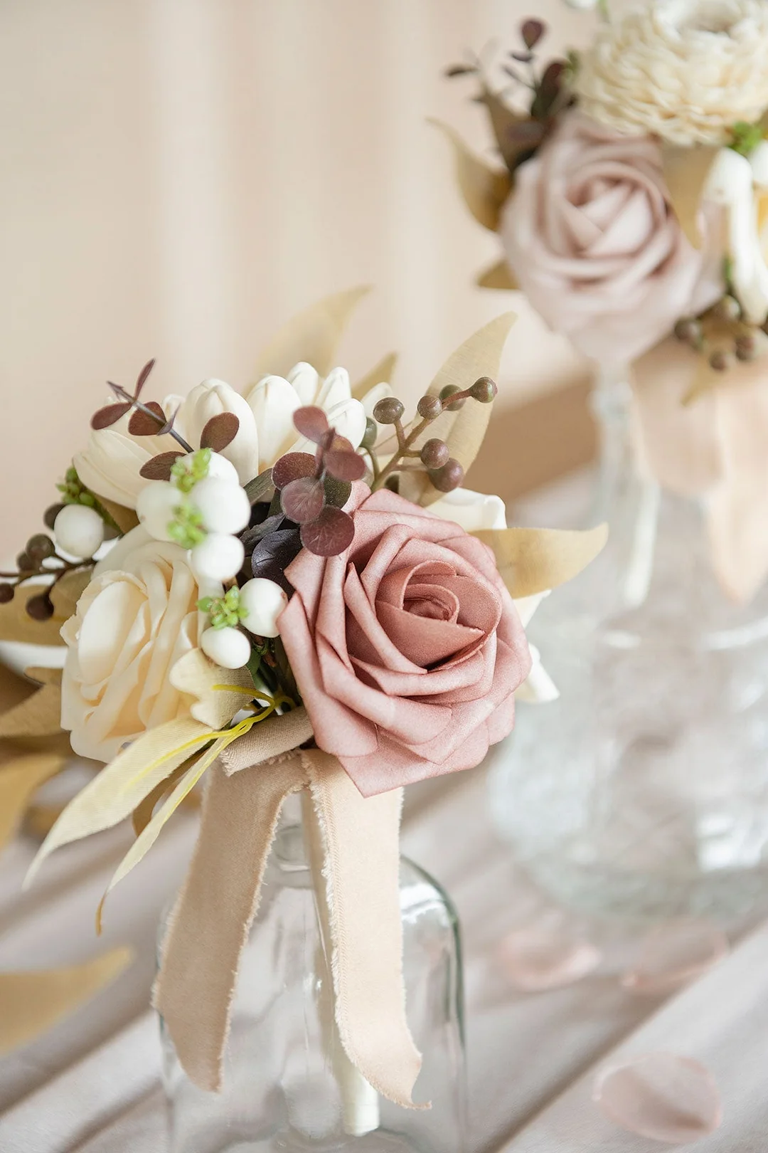 Mini Bouquet Centerpiece Set in White & Beige