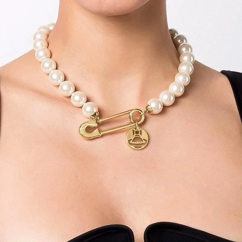 Vivienne Westwood Saturn Tag Paperclip Pendant Pearl Necklace