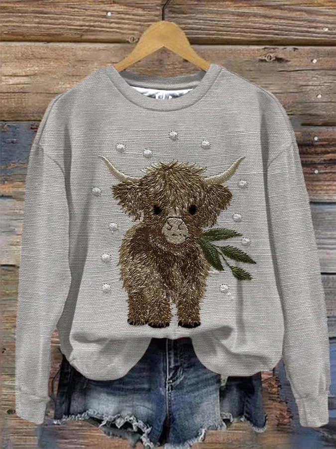 Women's Highland Cow Print Sweatshirt