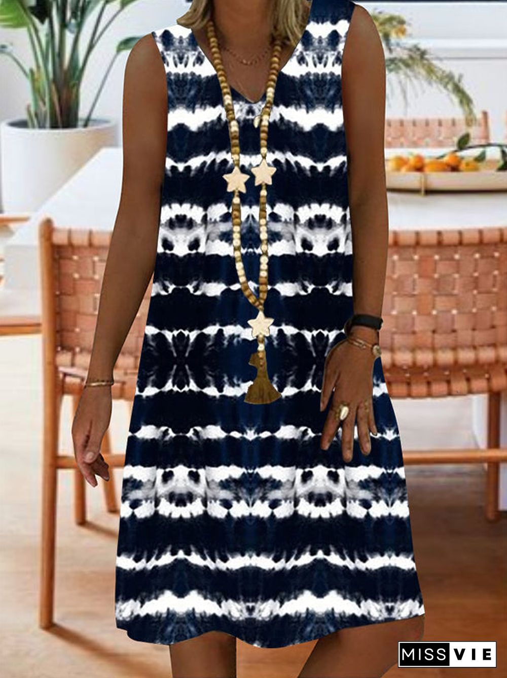 Women Sleeveless V-neck Colorblock Mini Dress