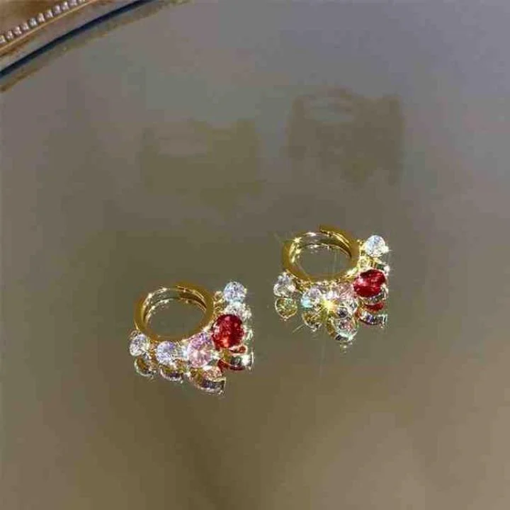 Shiny Diamond Drop Earrings