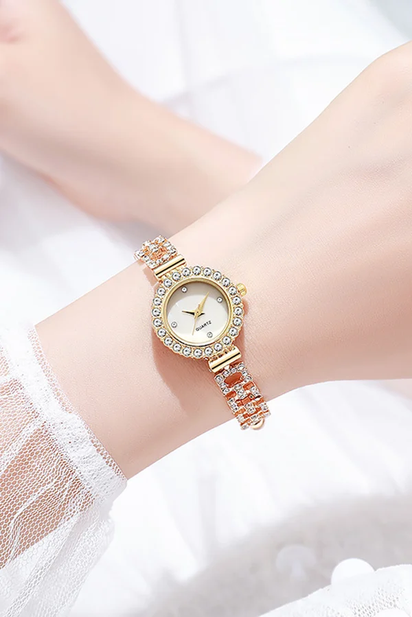 Fashionable Diamond Elegant Pointer Pull-Out Bracelet Watch