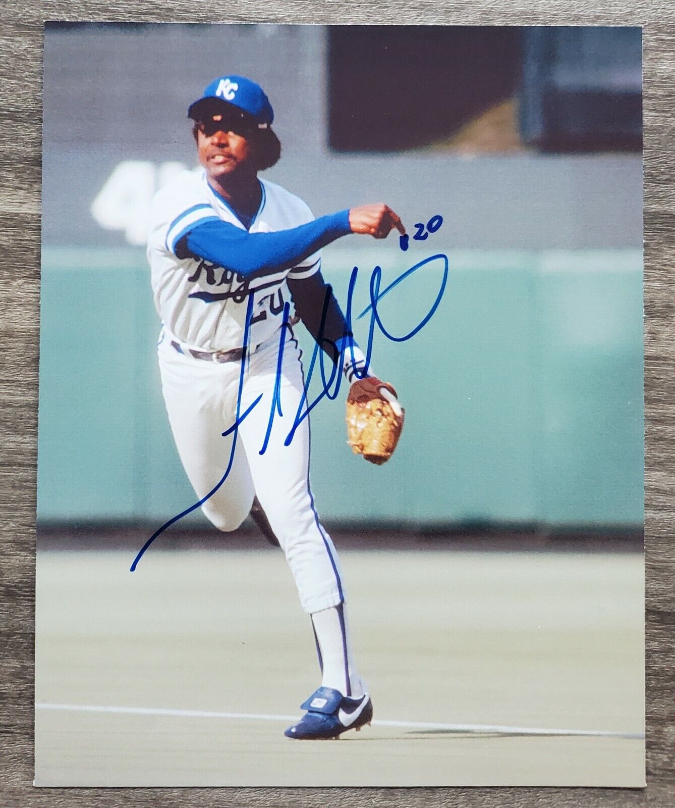 Frank White Signed 8x10 Photo Poster painting KC Kansas City Royals MLB RAD