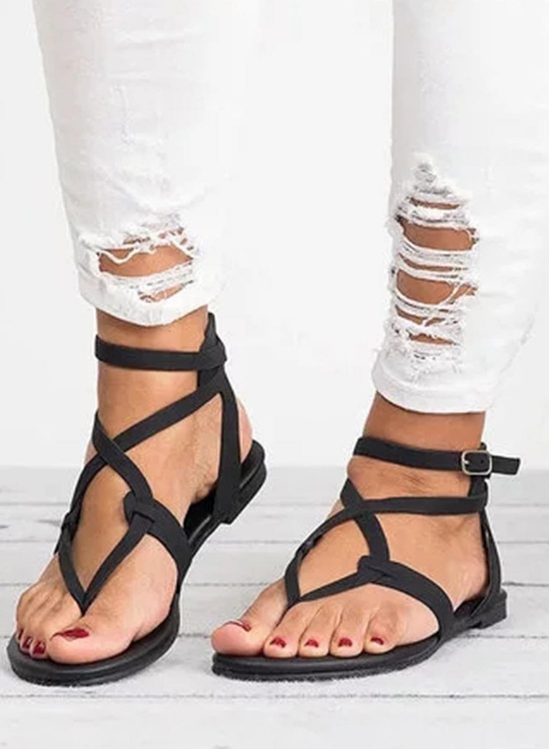 Women's Solid PU Leather Criss Cross D-ring Flip Flops Sandals