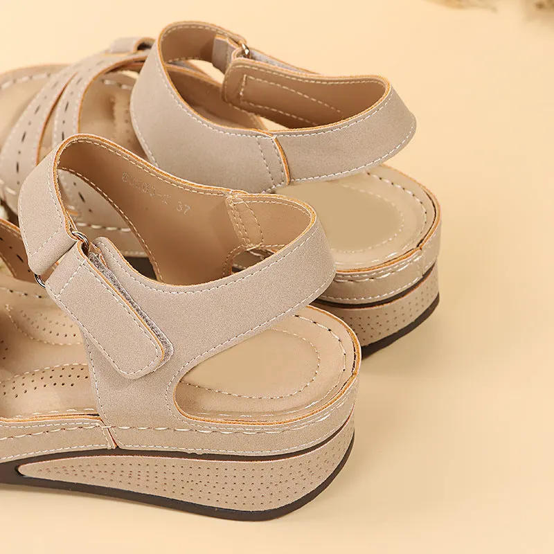 Tailored and Elegant winter Sandals