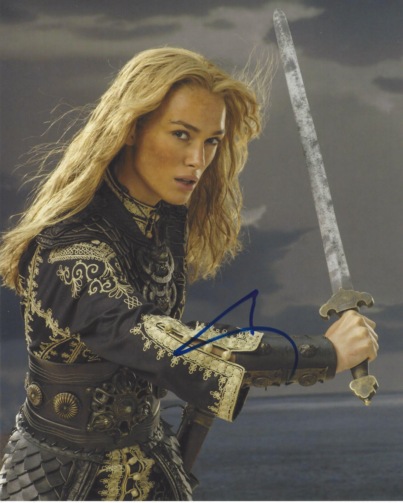 SEXY KEIRA KNIGHTLEY SIGNED PIRATES OF THE CARIBBEAN 8x10 Photo Poster painting W/COA ACTRESS