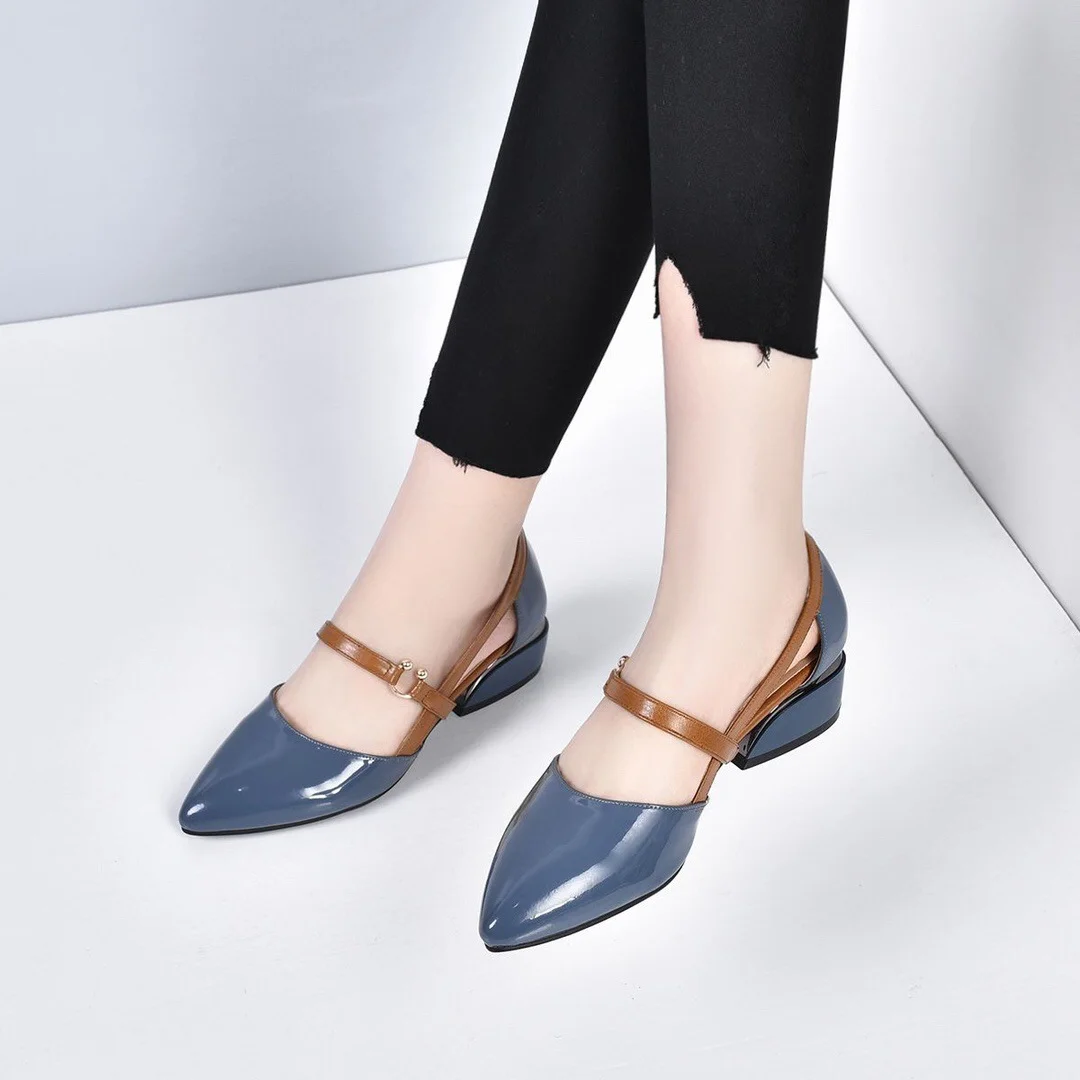 2022 Spring and summer leather casual shoes  and  new belt buckle solid color plus size women's sandals