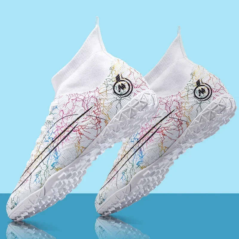 Man  Sports Football Shoes Breathable Outdoor Lightweight Soccer Shoes Male Football Futsal Shoe Sneakers Unisex Soccer Cleats