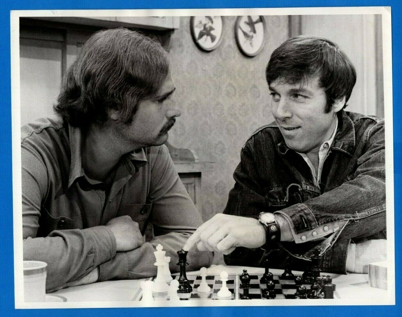 ROB REINER GREG MULLAVEY 7x9 Promo Press News Photo Poster painting 1974 ALL IN THE FAMILY