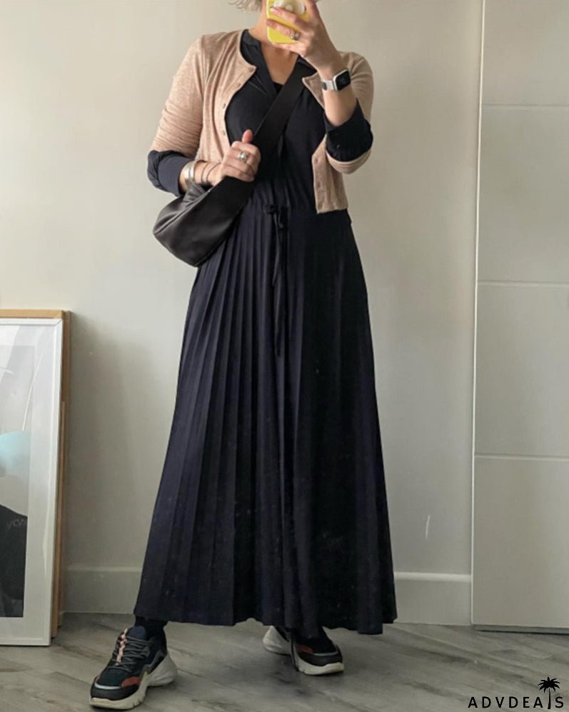 Pleated V-neck Dress in Solid Color