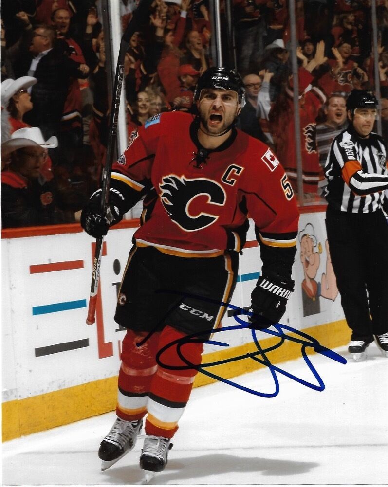 Calgary Flames Mark Giordano Autographed Signed 8x10 NHL Photo Poster painting COA #2