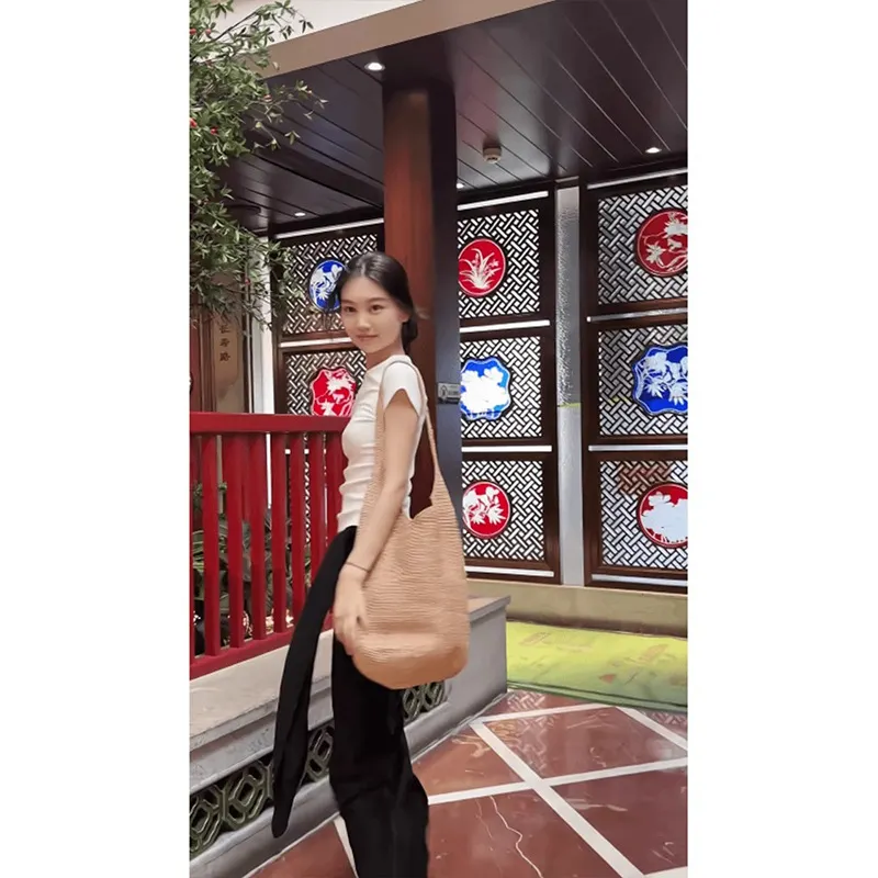 Nigikala Nigikala Casual Style Niche White Short-Sleeved T-Shirt Black Irregular Design Half-Body Dress Suit Women's Summer