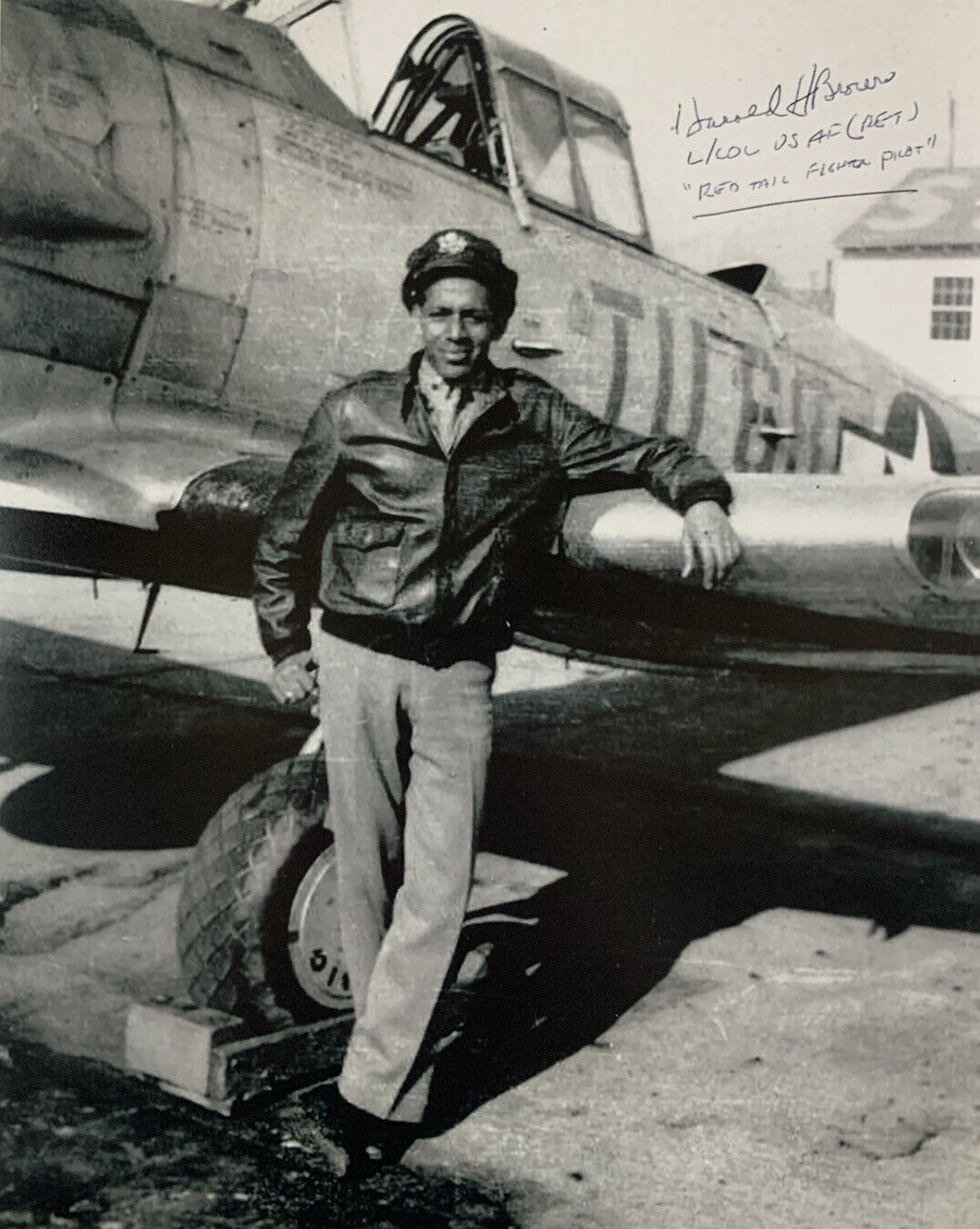 HAROLD BROWN HAND SIGNED 8x10 Photo Poster painting TUSKEGEE AIRMEN AUTOGRAPH AUTHENTIC