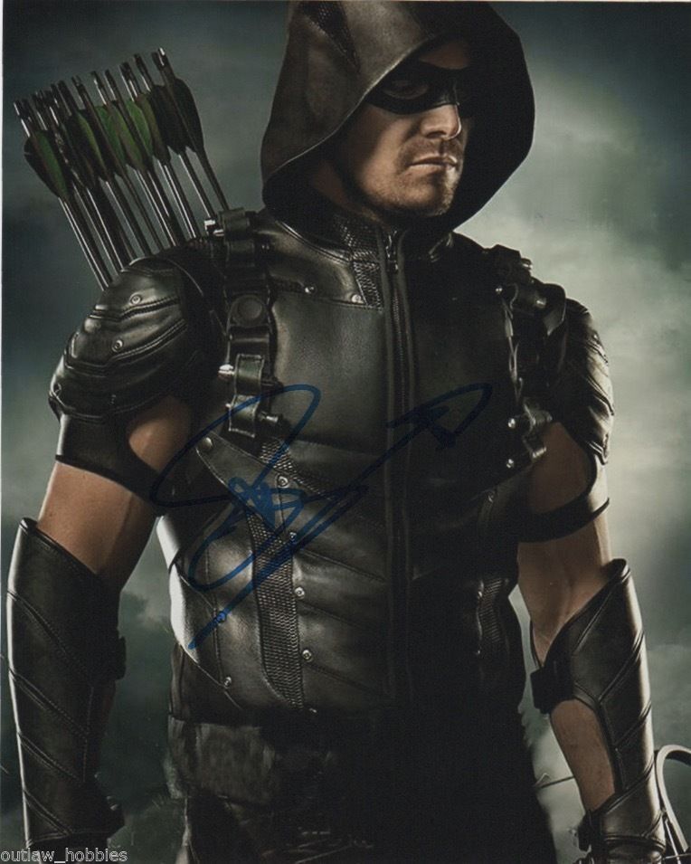 Stephen Amell Arrow Autographed Signed 8x10 Photo Poster painting COA C2