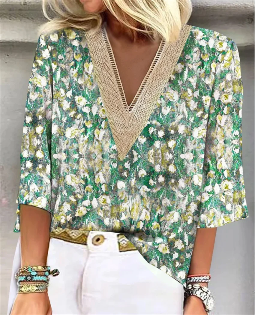 Relaxed Floral Lace Print Loose V-Neck Top 