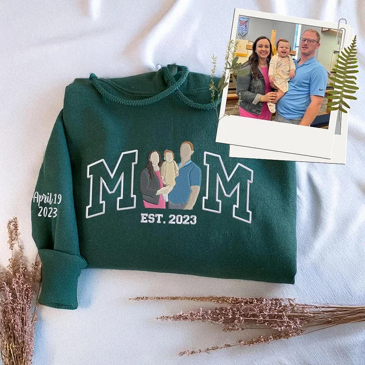 Custom Embroidered Sweatshirt Hoodie Mama and Kids Portrait with Photo - Mother's Day Gifts