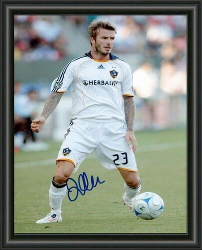 David Beckham - SOCCER - SIGNED A4 Photo Poster painting POSTER  POSTAGE