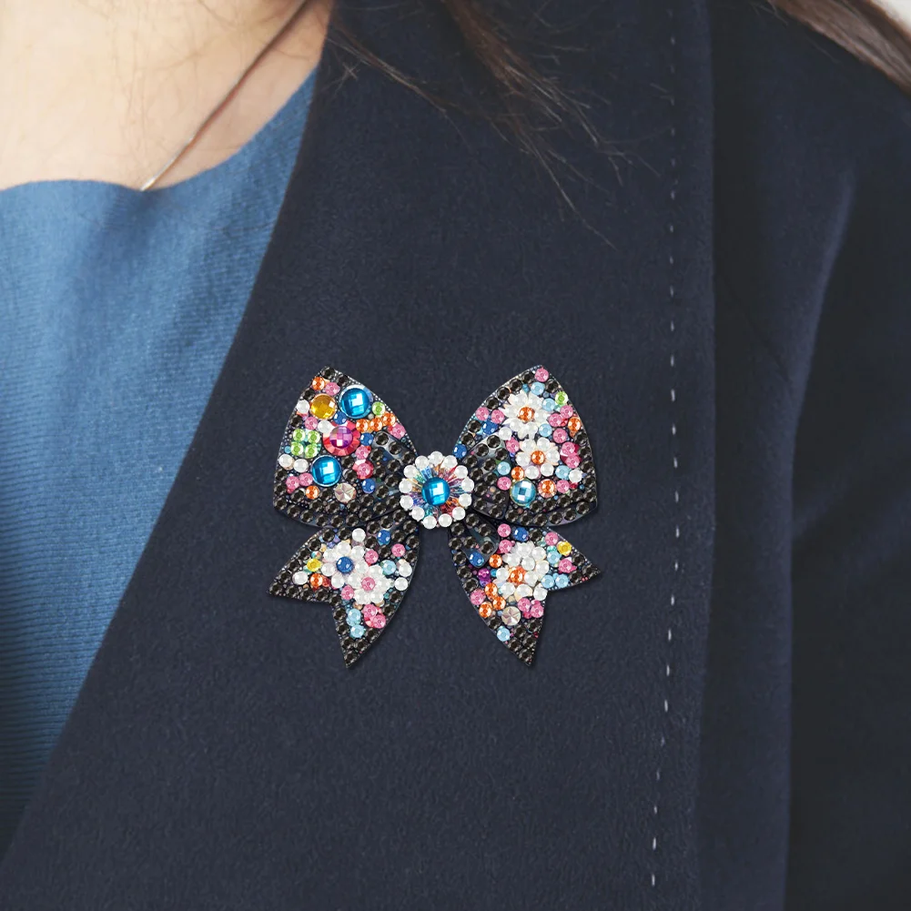 4Pcs DIY Bow Tie Diamond Painting Brooch Diamond Painting Pins Jewelry Kit