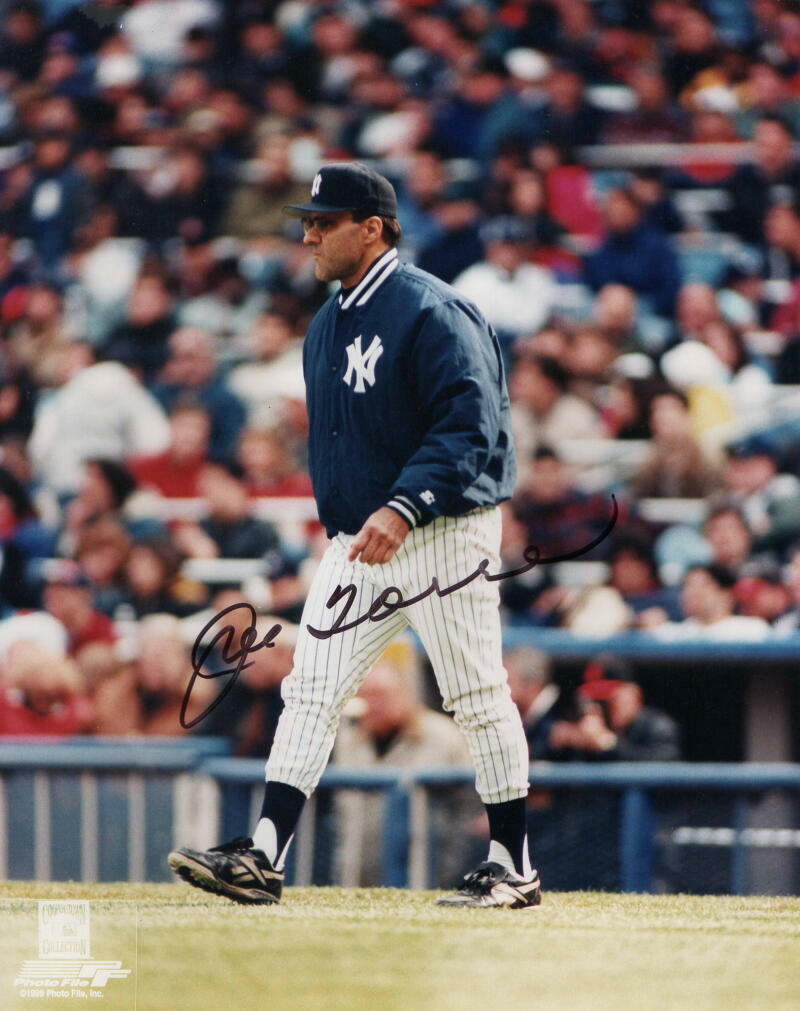 JOE TORRE SIGNED AUTOGRAPH 8x10 Photo Poster painting - NEW YORK YANKEES WORLD SERIES CHAMPION