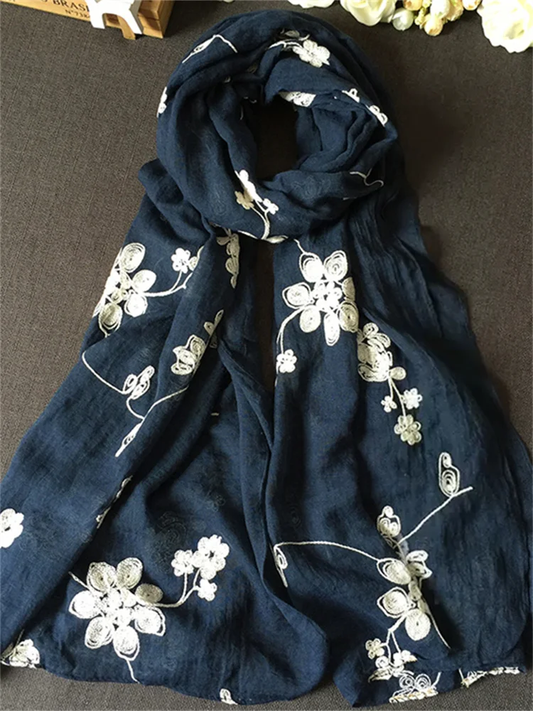 Vintage Floral Embroidered Woven Shawl