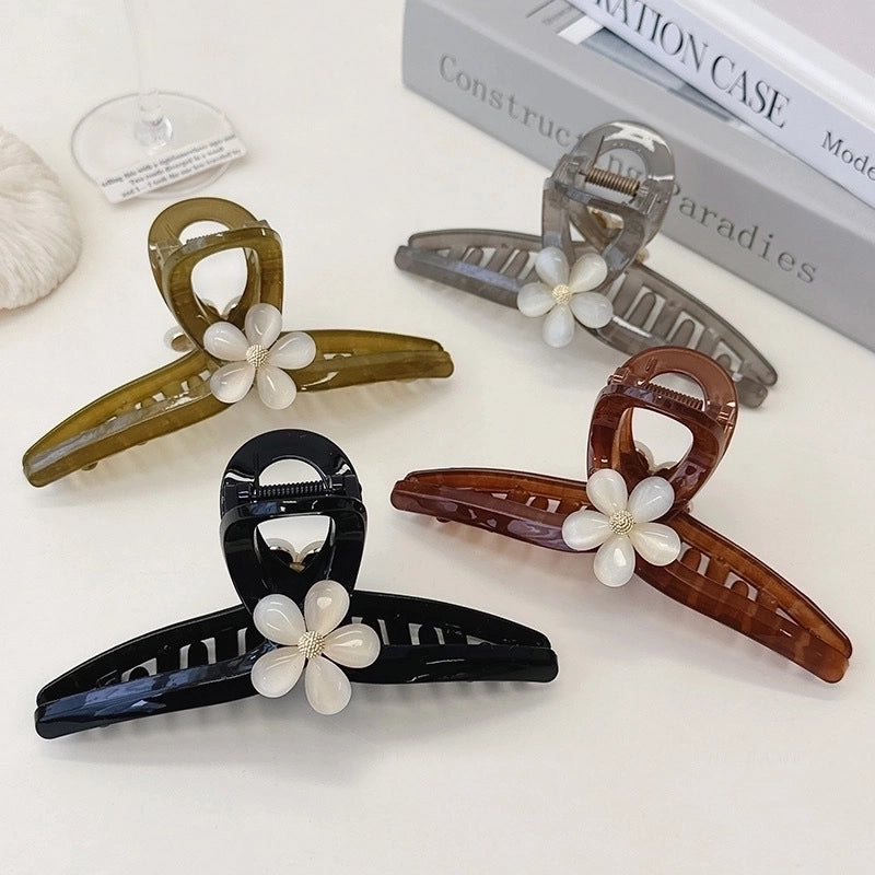Vintage Style Flower Plastic Hair Claws