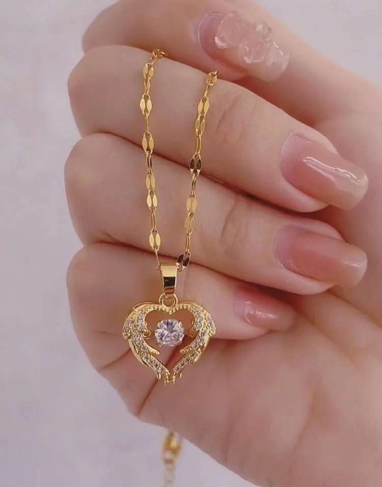 Heart Of The Ocean Necklace