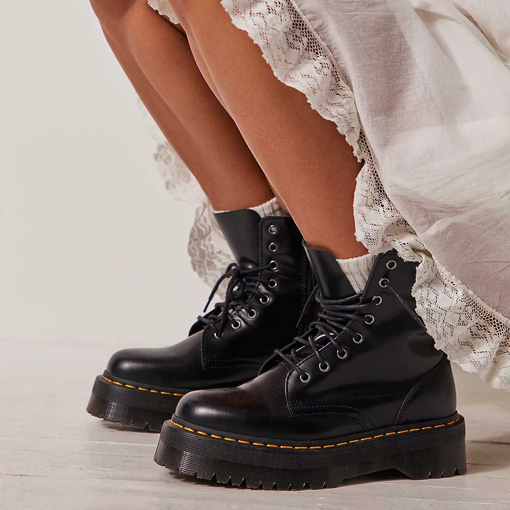 Black Round Toe Chunky Heel Lace-up Platform Combat Boots for Women Nicepairs
