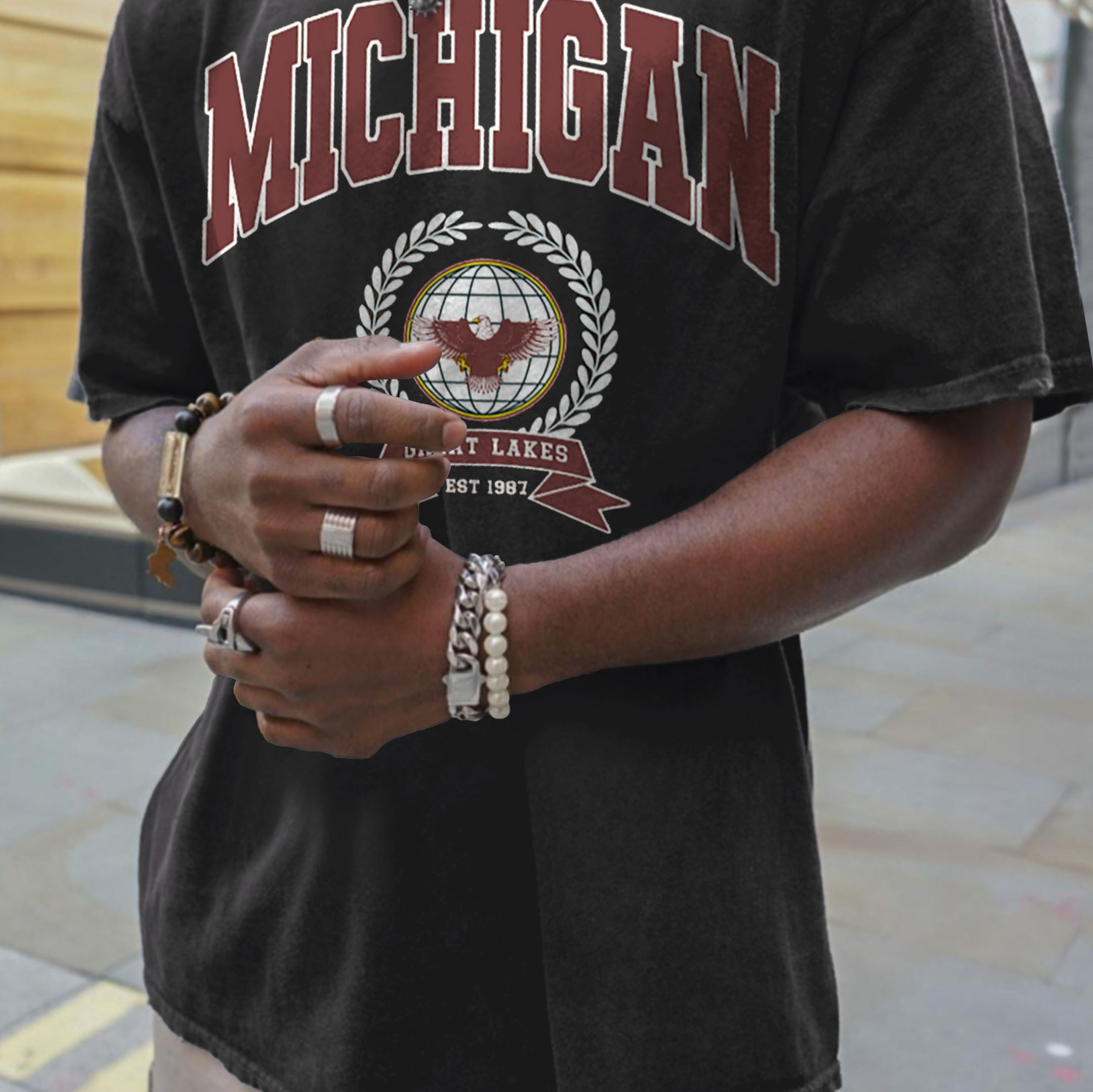 Retro Oversized MICHIGAN Men's T-shirt - Helixace