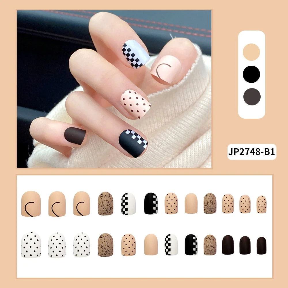 24PCS Nude Color Fake Nails With Black Grids Press On False Detachable Full Cover Artificial Tips Nail Art DIY Manicure No Glue-Nail Inspo