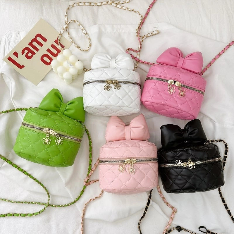 Women's Medium Pu Leather Solid Color Classic Style Streetwear Square Zipper Crossbody Bag