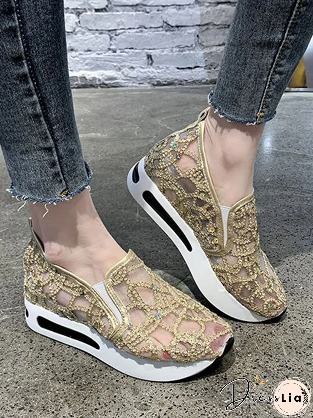 Lightweight Breathable Mesh Platform Sneakers