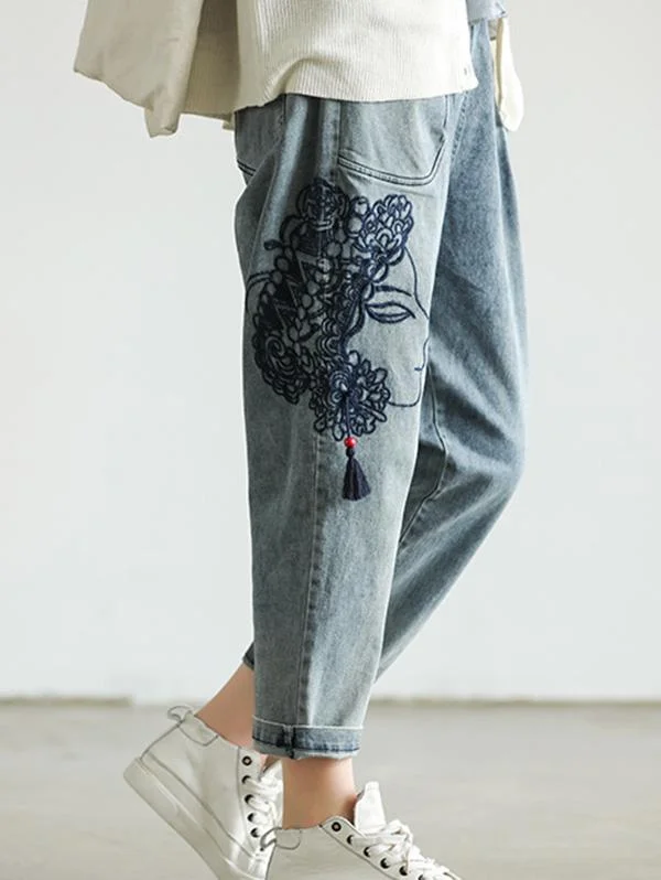 Casual embroidered Jean Pants