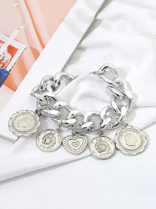 Retro Embossed Pendant Chain Geometric Punk Bracelet