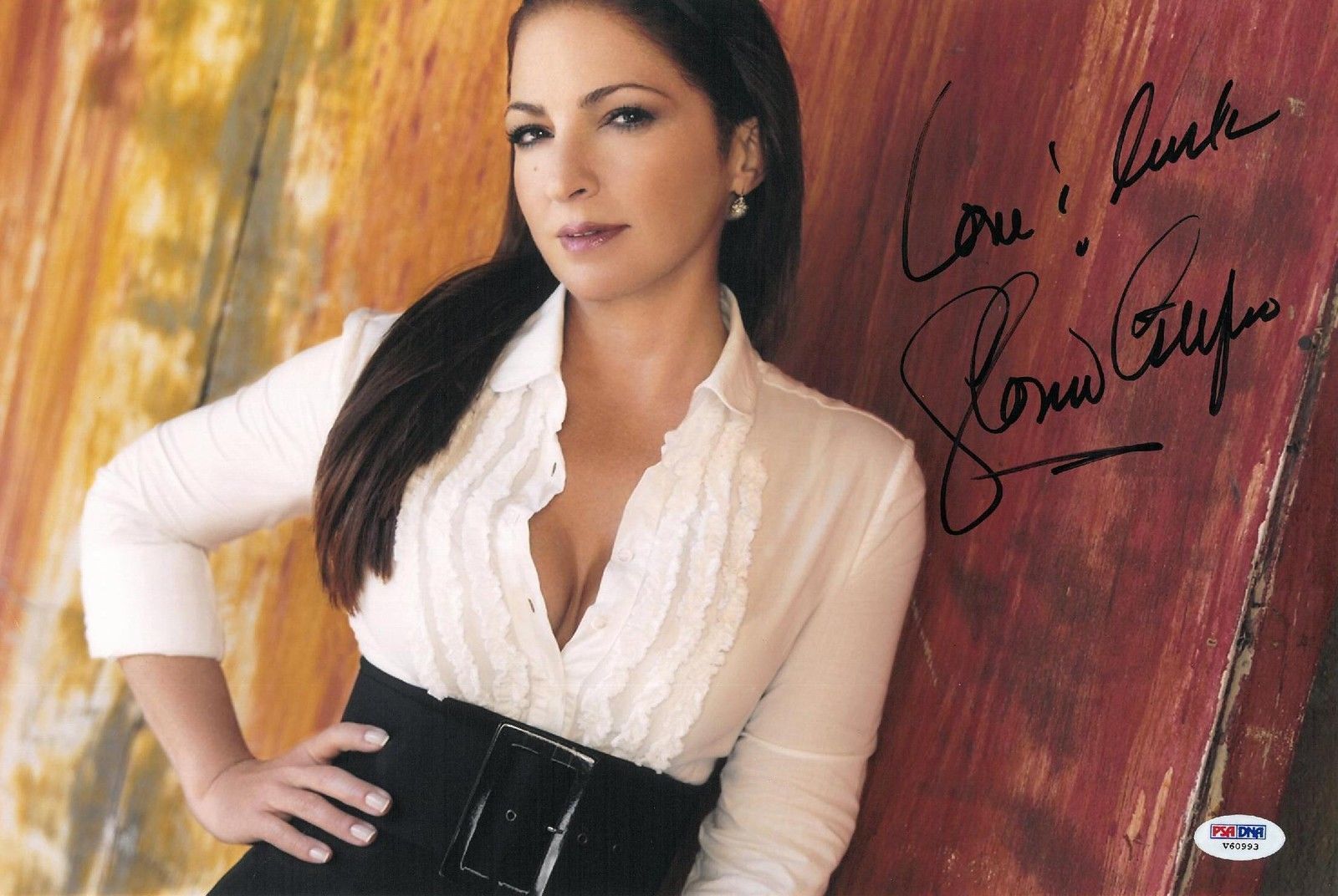 Gloria Estefan Signed Authentic Autographed 10x15 Photo Poster painting (PSA/DNA) #V60993