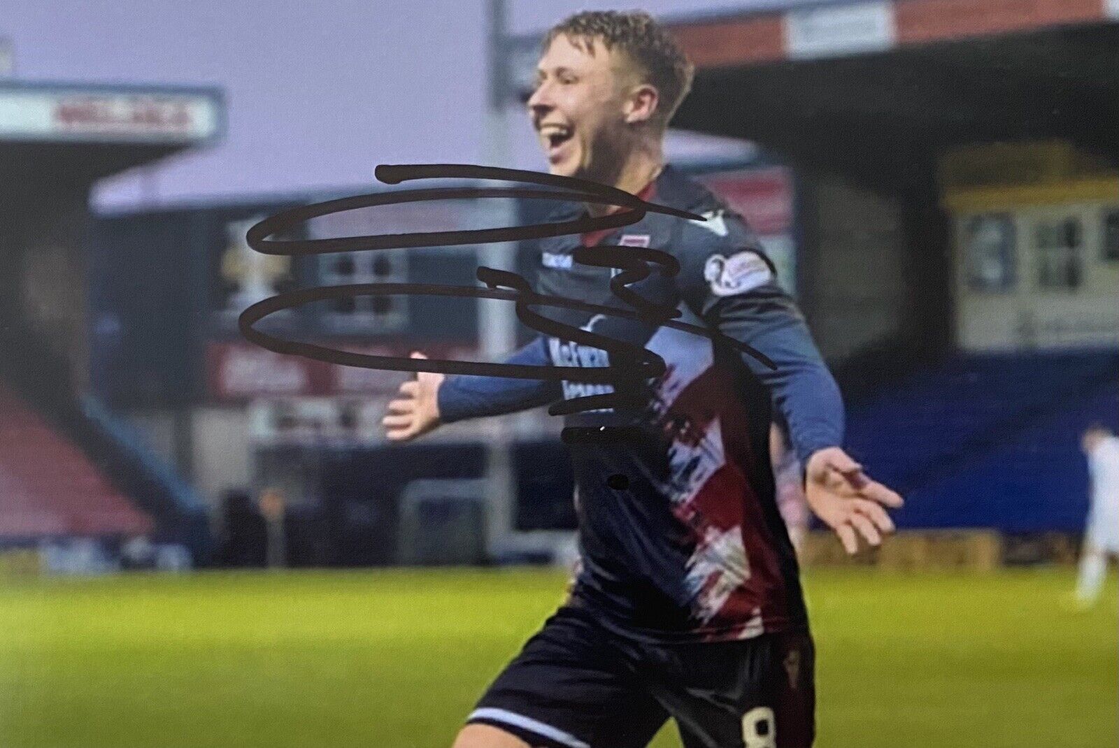 Jamie Lindsay Genuine Hand Signed Ross County 6X4 Photo Poster painting