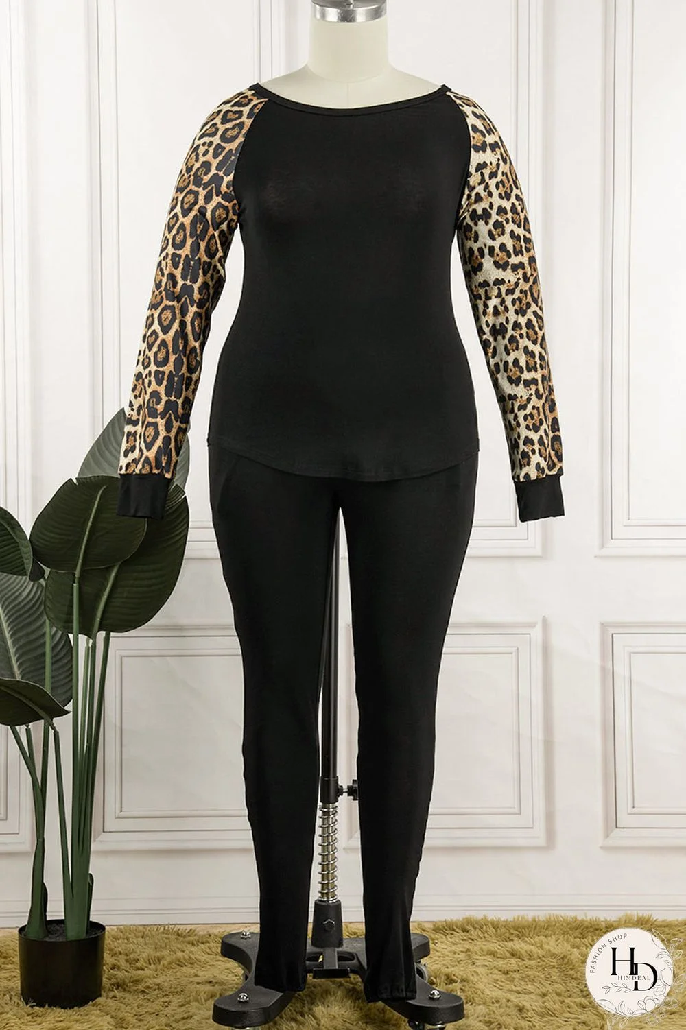 Black Casual Print Leopard Patchwork O Neck Plus Size Two Pieces