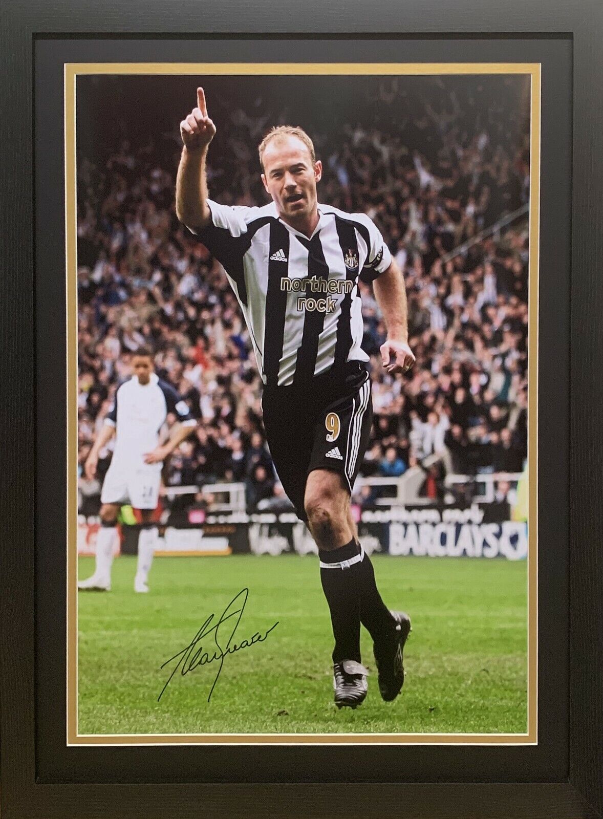 FRAMED ALAN SHEARER SIGNED NEWCASTLE UNITED HUGE 30X20 Photo Poster painting FOOTBALL PROOF COA