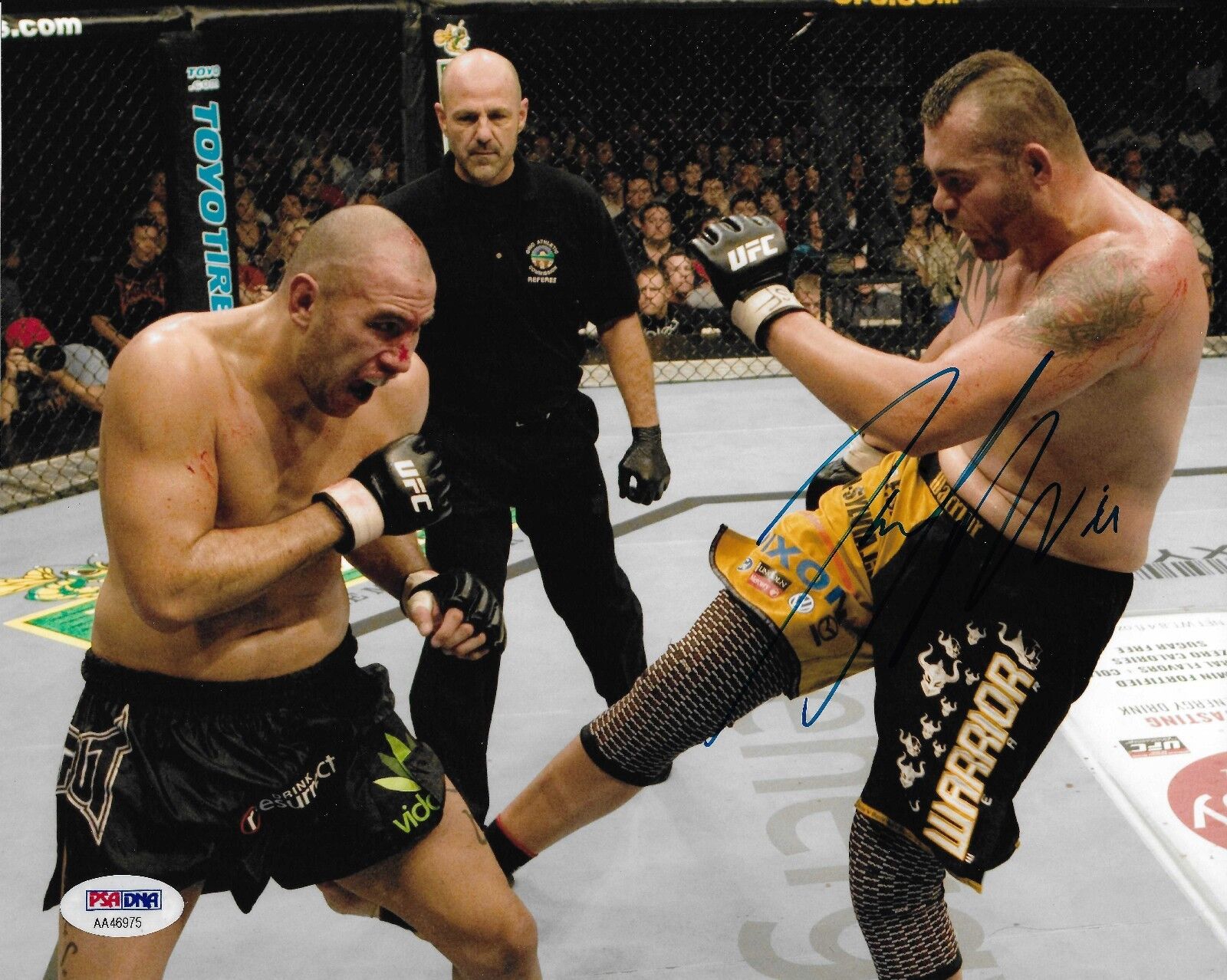 Tim Sylvia Signed UFC 77 8x10 Photo Poster painting PSA/DNA COA Picture v Brandon Vera Autograph