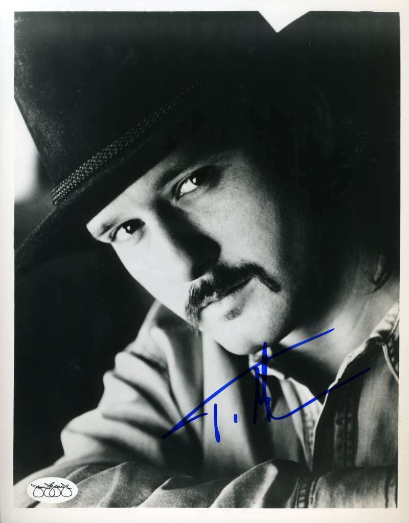 Tim Mcgraw Jsa Coa Signed 8x10 Photo Poster painting Autograph