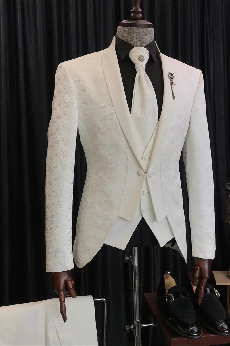 Christian Hot Sale White Jacquard 3-Pieces Wedding Suits With Special Lapel