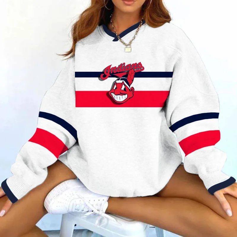 Vintage Women's Support Atlanta Braves Baseball  Print Sweatshirt