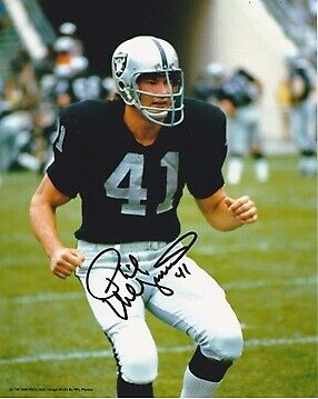 Phil Villapiano Signed - Autographed Oakland Raiders 8x10 inch Photo Poster painting + RDM COA