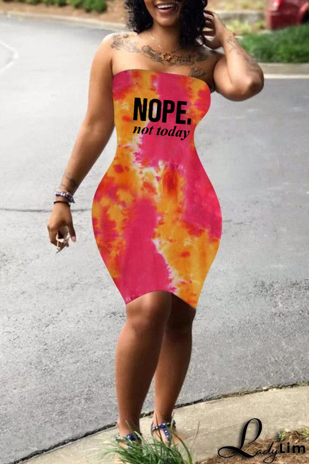 Red Fashion Sexy Print Tie-dye Backless Strapless Sleeveless Dress