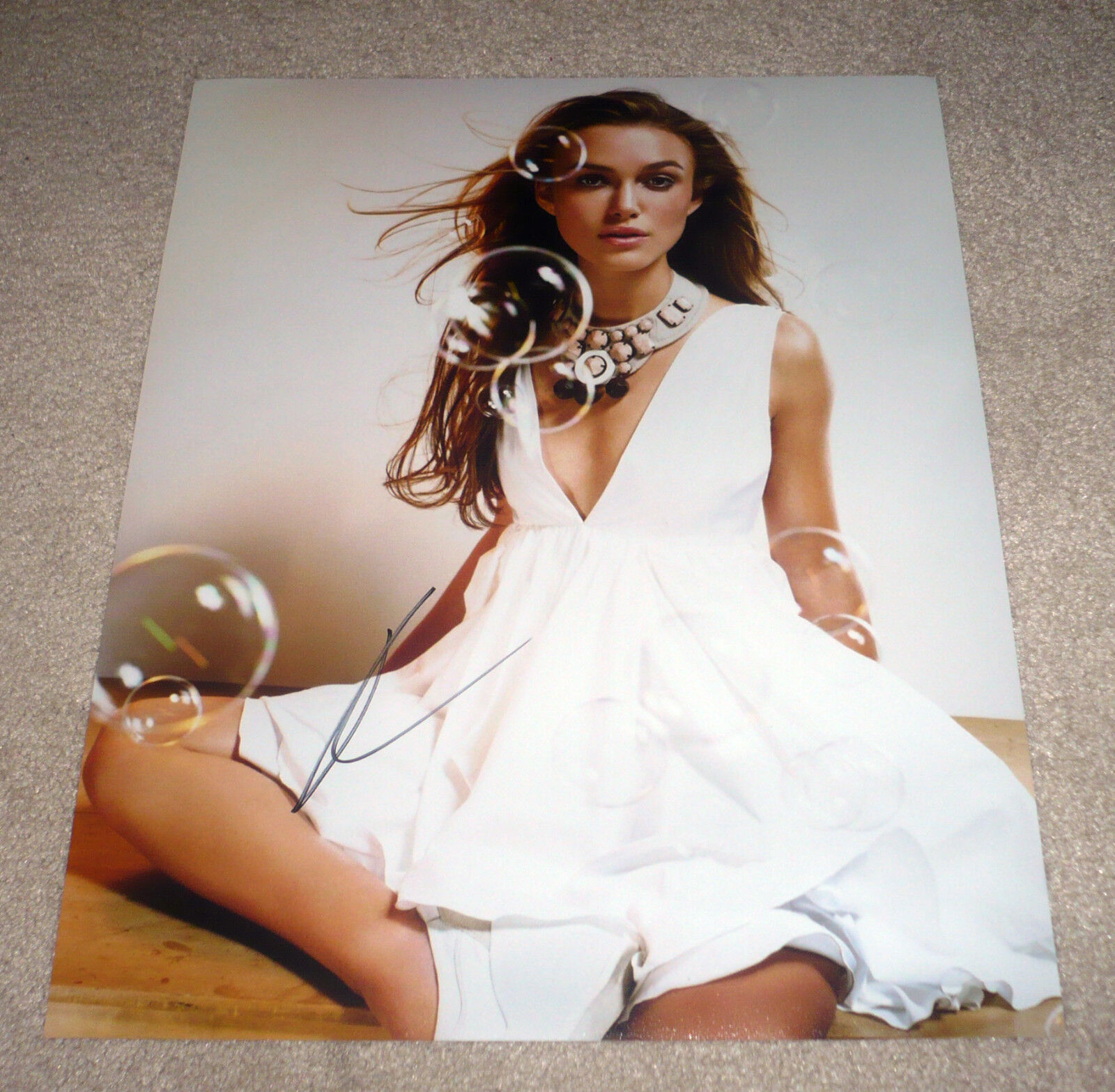 SEXY KEIRA KNIGHTLEY SIGNED PIRATES OF THE CARIBBEAN 11X14 Photo Poster painting W/COA ACTRESS