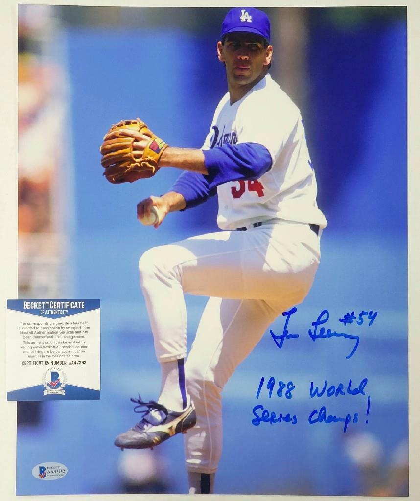 Tim Leary signed 1988 WS Champs